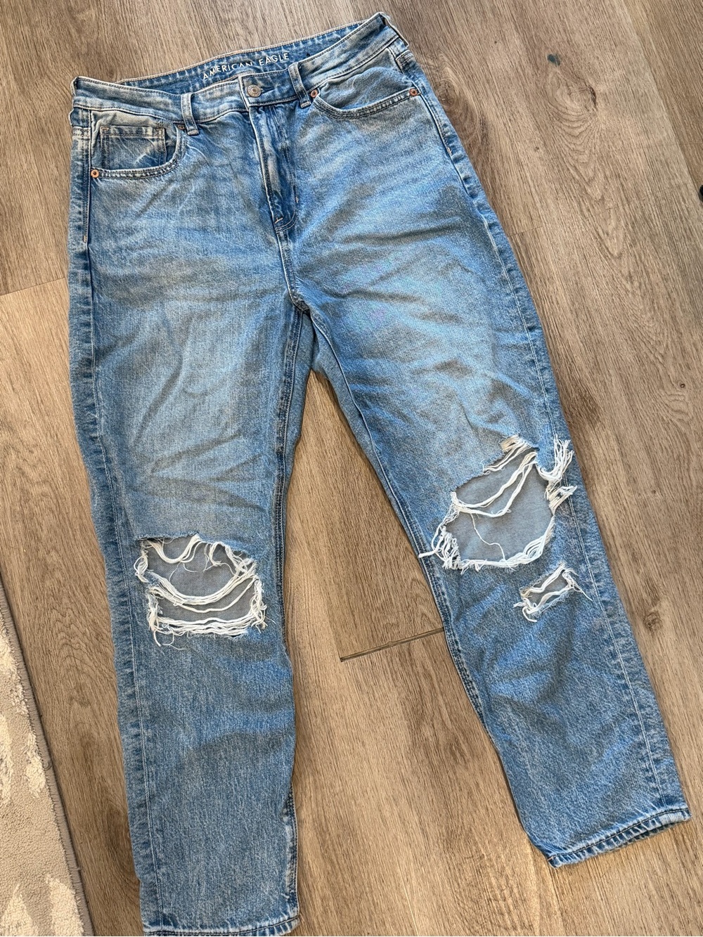 American Eagle Outfitters Light Wash Distressed Boyfriend Jeans